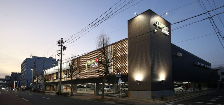 フランテロゼ白壁