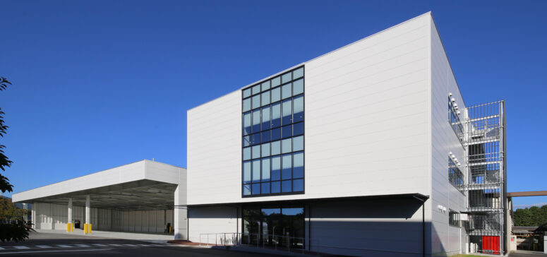 林テレンプ株式会社 本社事業所第２工場 製造ハウス・荷捌き場