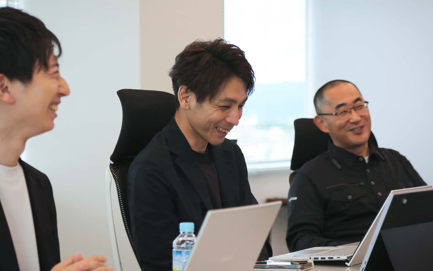 電算システムとオノコムのインタビューの様子